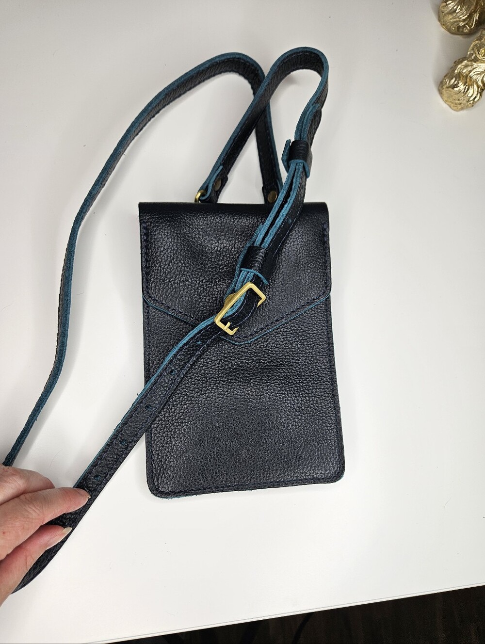 Portland Leather Goods Parker Phone Bag Boreal - Picture 4 of 15
